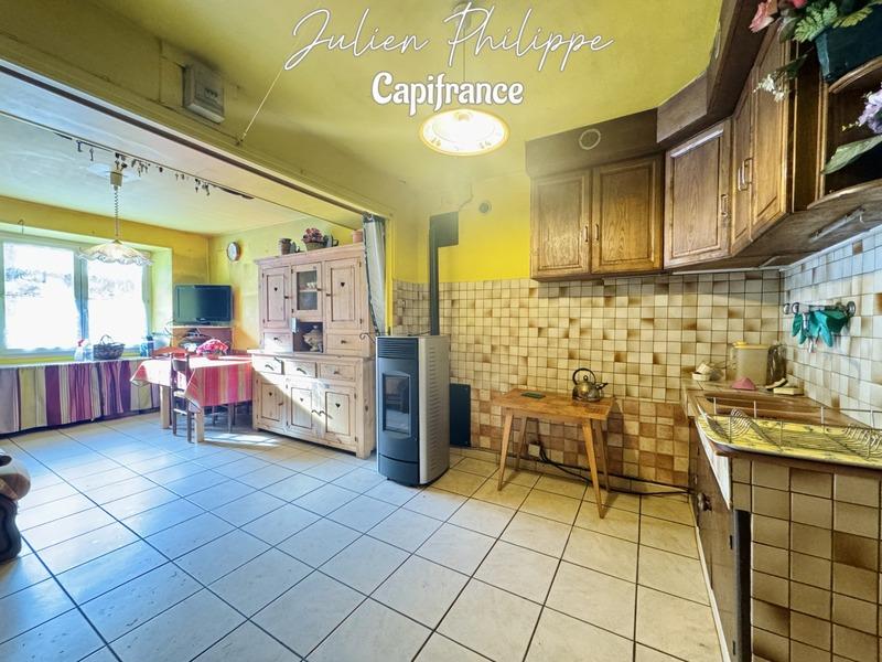 Maison - 96 m² - 5 pièces