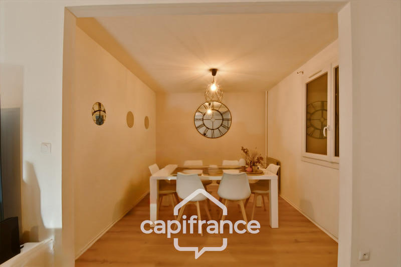 Appartement - 84 m² - 4 pièces