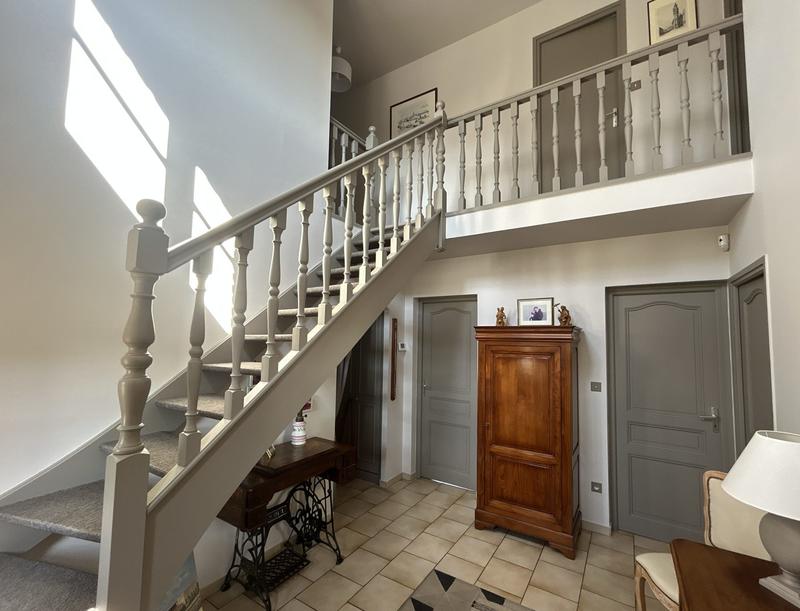 Maison - 170 m² - 6 pièces