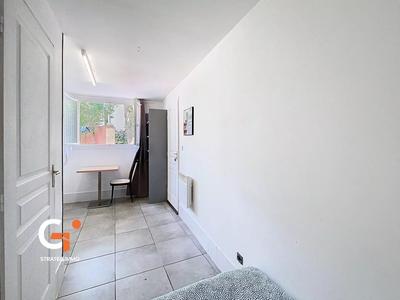 Studio - 13 m² - 1 pièce