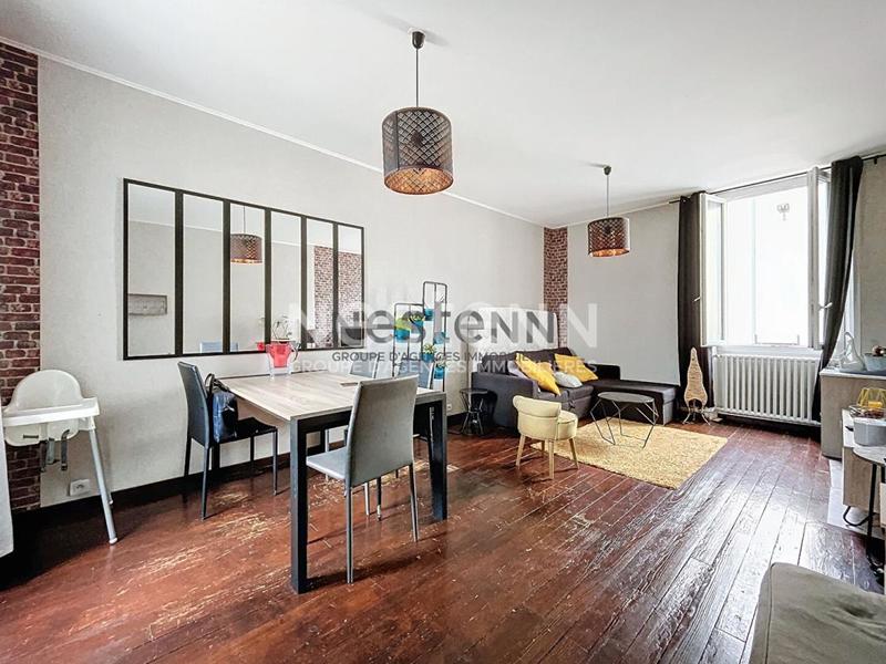 Maison de ville - 68 m² - 3 pièces