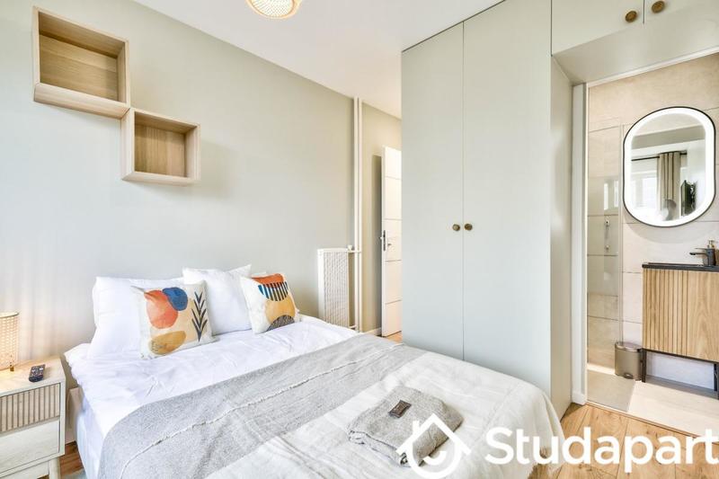 Chambre - 13 m² - 1 pièce