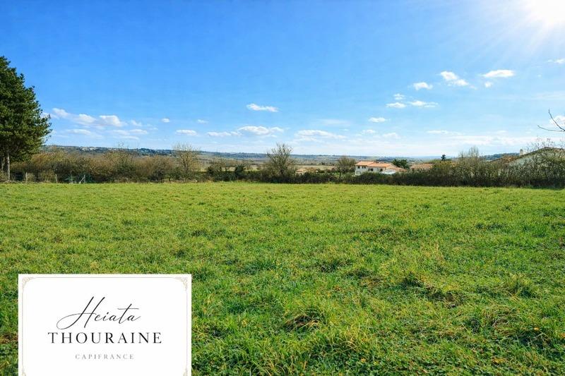 Terrain constructible - 2 444 m²