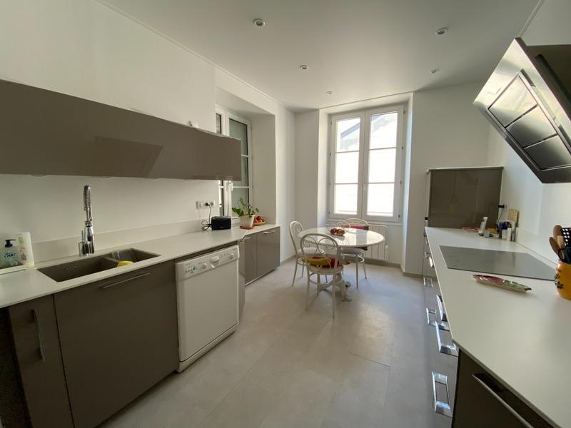 Appartement bourgeois - 162 m² - 5 pièces