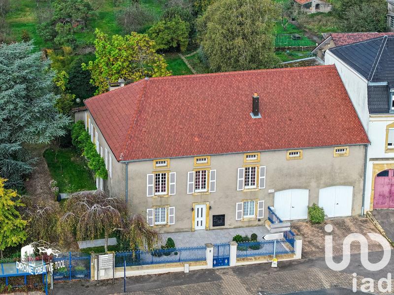 Maison - 290 m² - 10 pièces