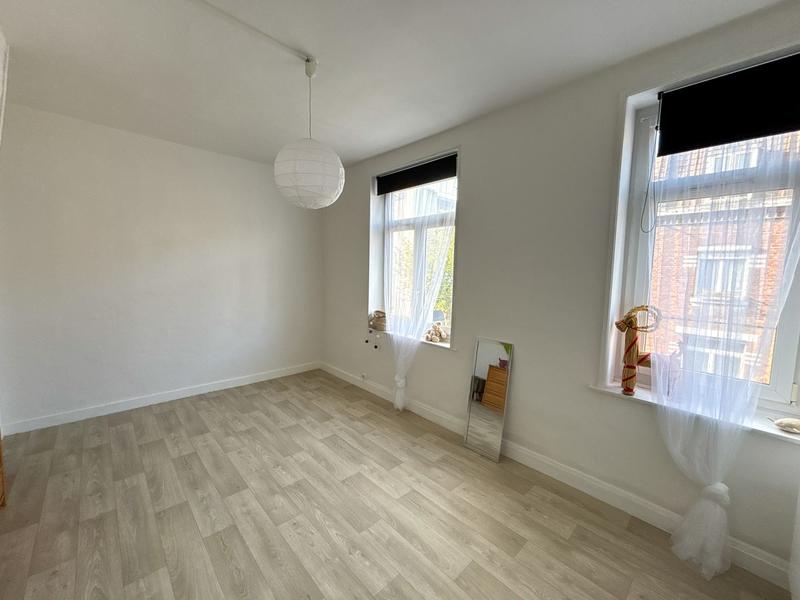 Maison - 98 m² - 4 pièces