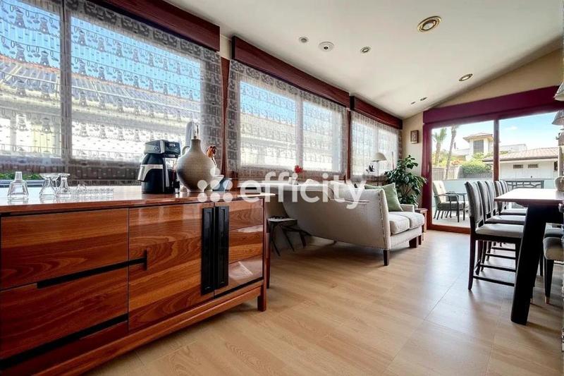 Pavillon - 105 m² - 4 pièces