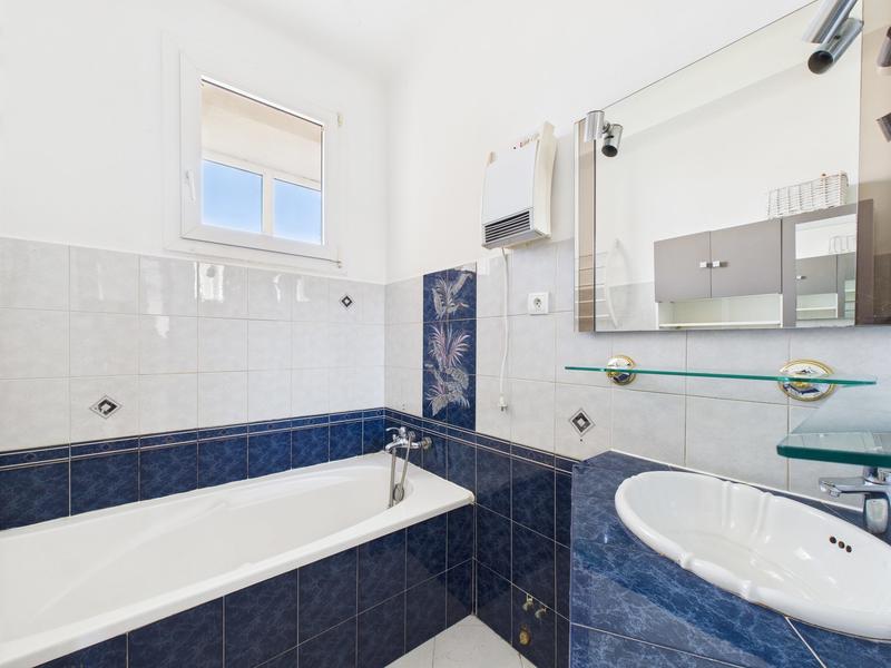 Appartement - 93 m² - 4 pièces