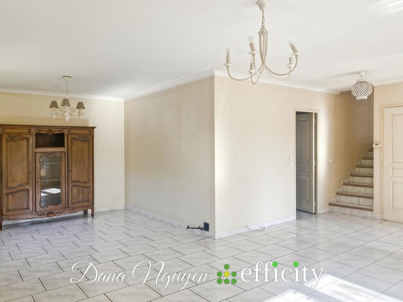 Villa - 109 m² - 6 pièces