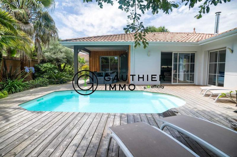 Pavillon - 135 m² - 5 pièces