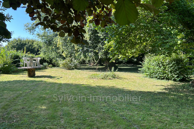 Maison - 122 m² - 8 pièces