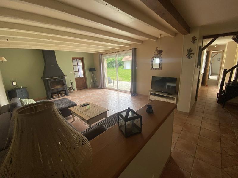 Maison - 211 m² - 8 pièces