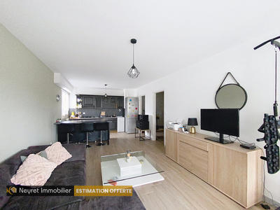 Appartement - 70 m² - 3 pièces