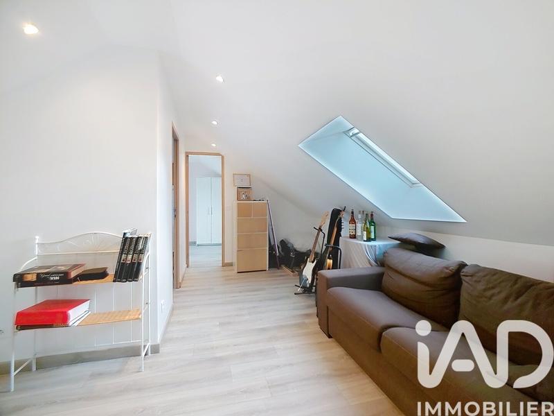 Maison - 133 m² - 8 pièces