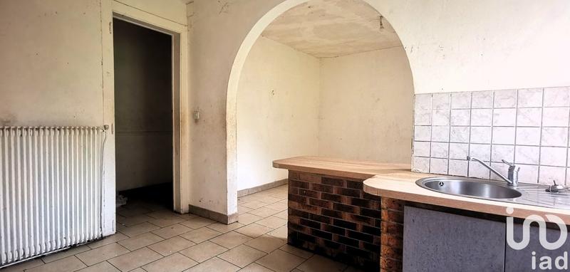 Maison - 180 m² - 9 pièces