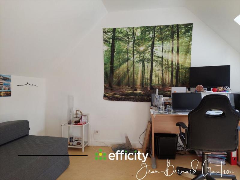 Maison - 330 m² - 14 pièces