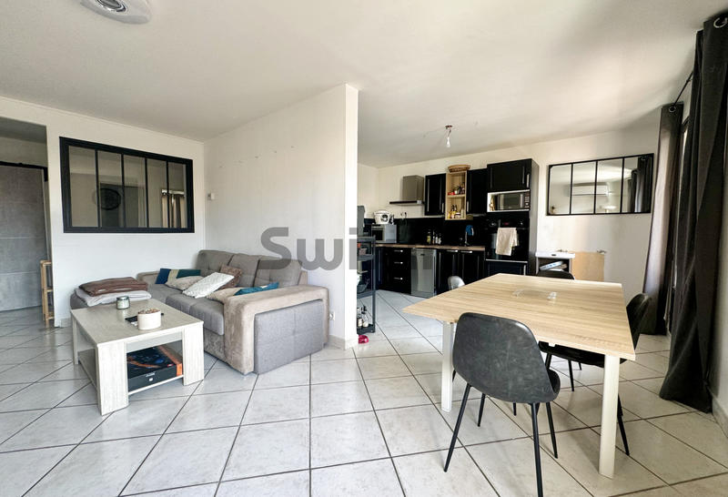 Appartement - 75 m² - 3 pièces