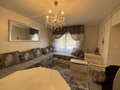 Maison - 95 m² - 6 pièces