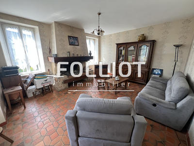 Maison - 163 m² - 8 pièces