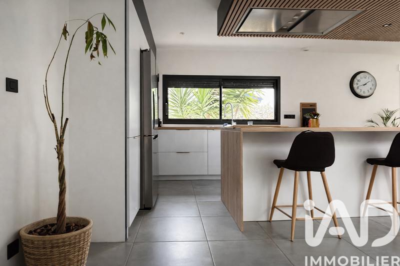 Maison - 122 m² - 5 pièces