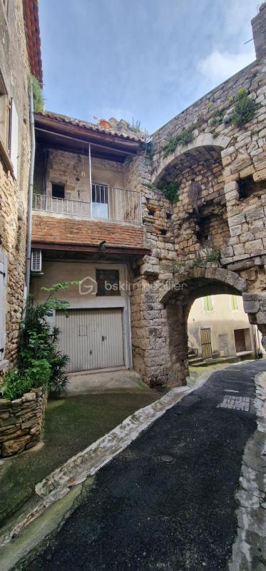 Maison de village - 210 m² - 9 pièces