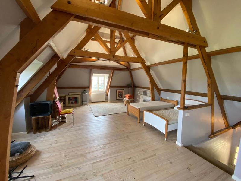 Maison - 244 m² - 7 pièces