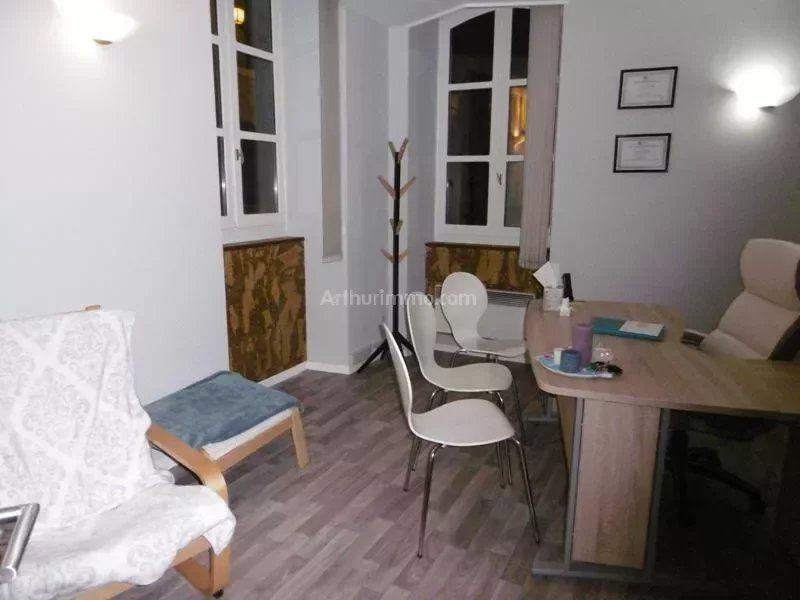 Maison - 212 m² - 8 pièces