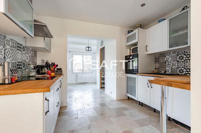 Maison - 108 m² - 5 pièces