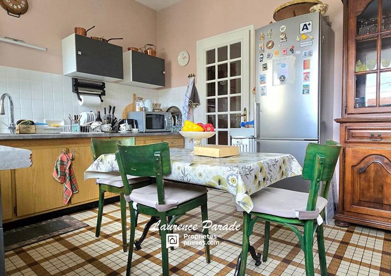 Maison - 176 m² - 7 pièces