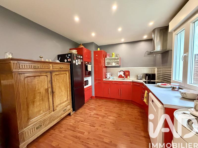 Maison - 89 m² - 6 pièces