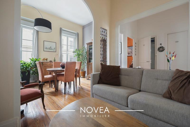 Appartement - 64 m² - 3 pièces