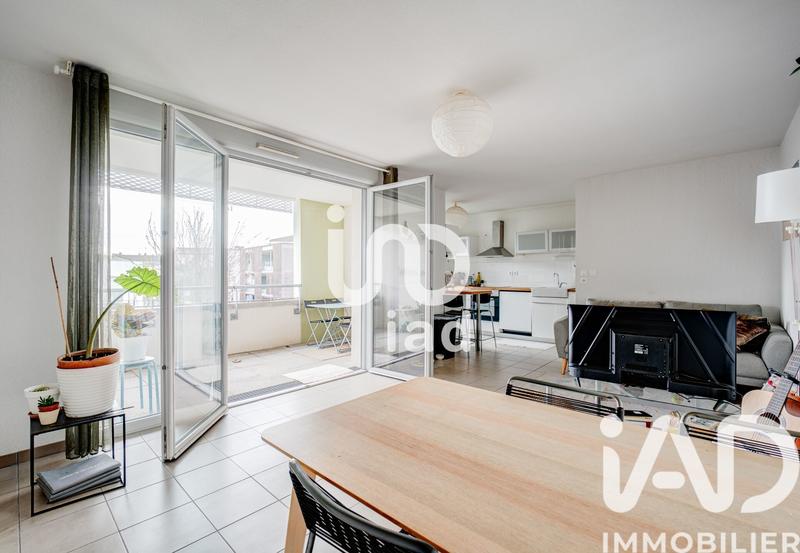 Appartement - 64 m² - 3 pièces