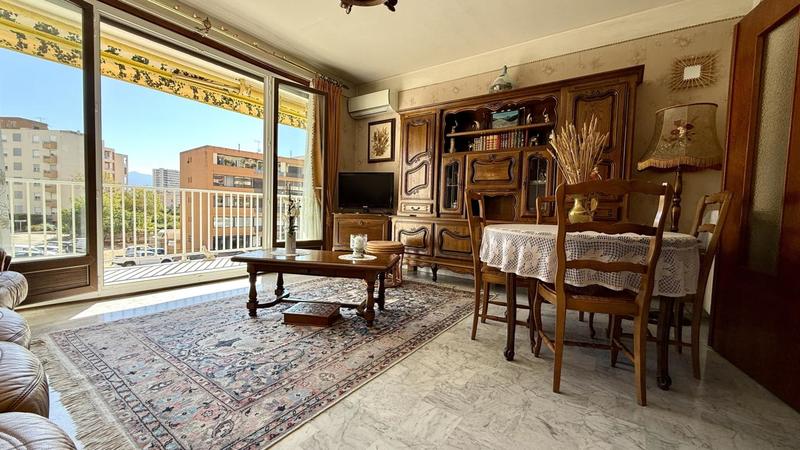 Appartement - 71 m² - 3 pièces