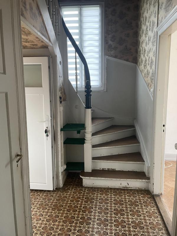 Maison - 93 m² - 5 pièces