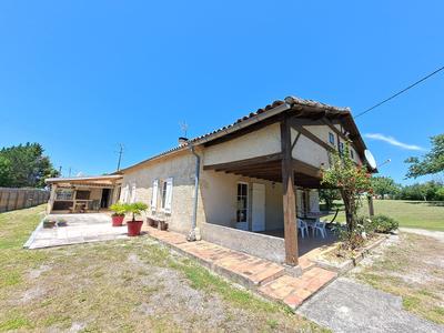 Maison - 166 m² - 7 pièces