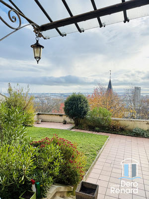 Maison ancienne - 270 m² - 10 pièces