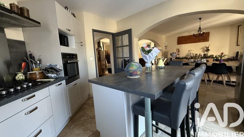 Maison - 140 m² - 5 pièces