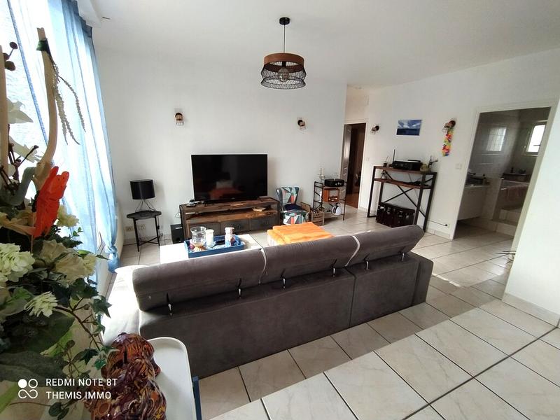 Appartement - 90 m² - 4 pièces