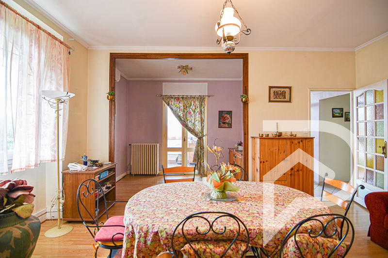 Maison - 169 m² - 5 pièces