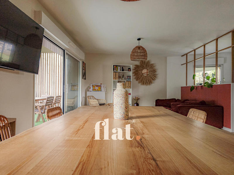 Appartement - 86 m² - 4 pièces