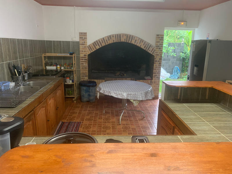 Propriété - 320 m² - 10 pièces