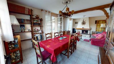 Maison - 80 m² - 4 pièces