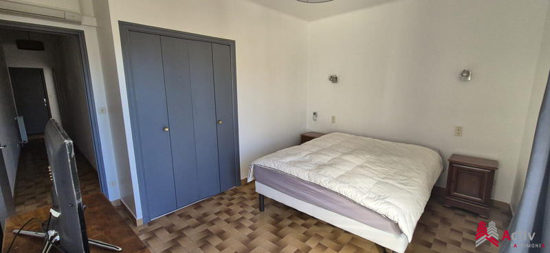 Villa - 195 m² - 8 pièces