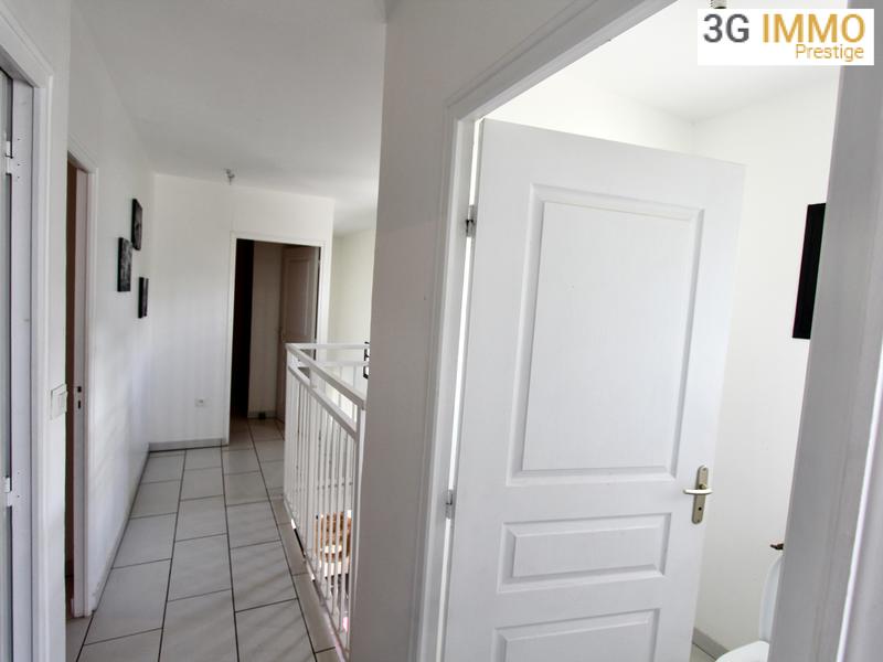 Maison - 140 m² - 8 pièces