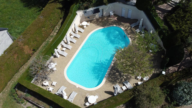 Château - 483 m² - 18 pièces