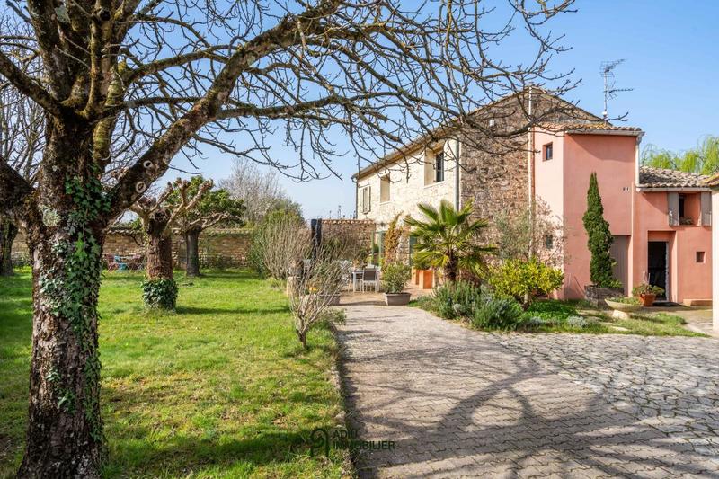 Mas - 150 m² - 6 pièces