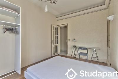 Chambre - 13 m² - 1 pièce