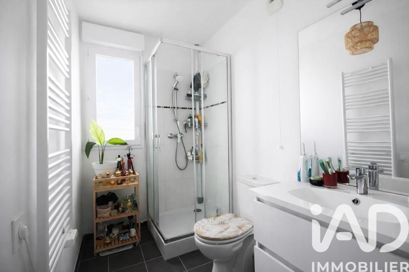 Appartement - 96 m² - 5 pièces