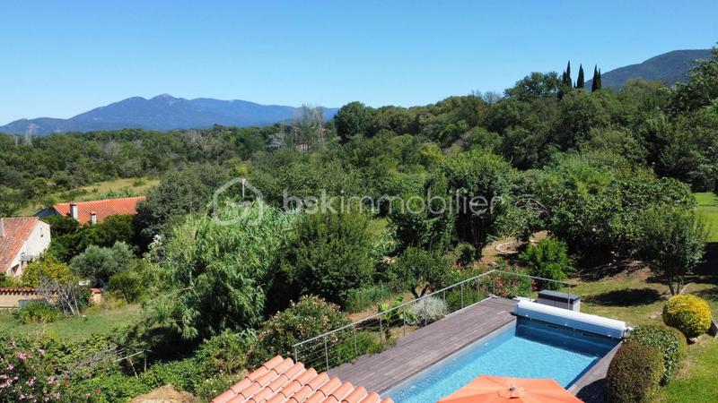 Villa - 197 m² - 7 pièces