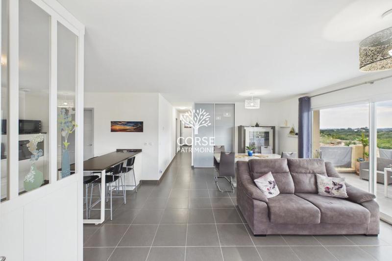 Villa - 114 m² - 5 pièces